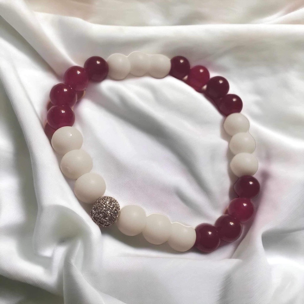 Handmade Gemstone Bracelet - Red Jasper & Matte White Agate